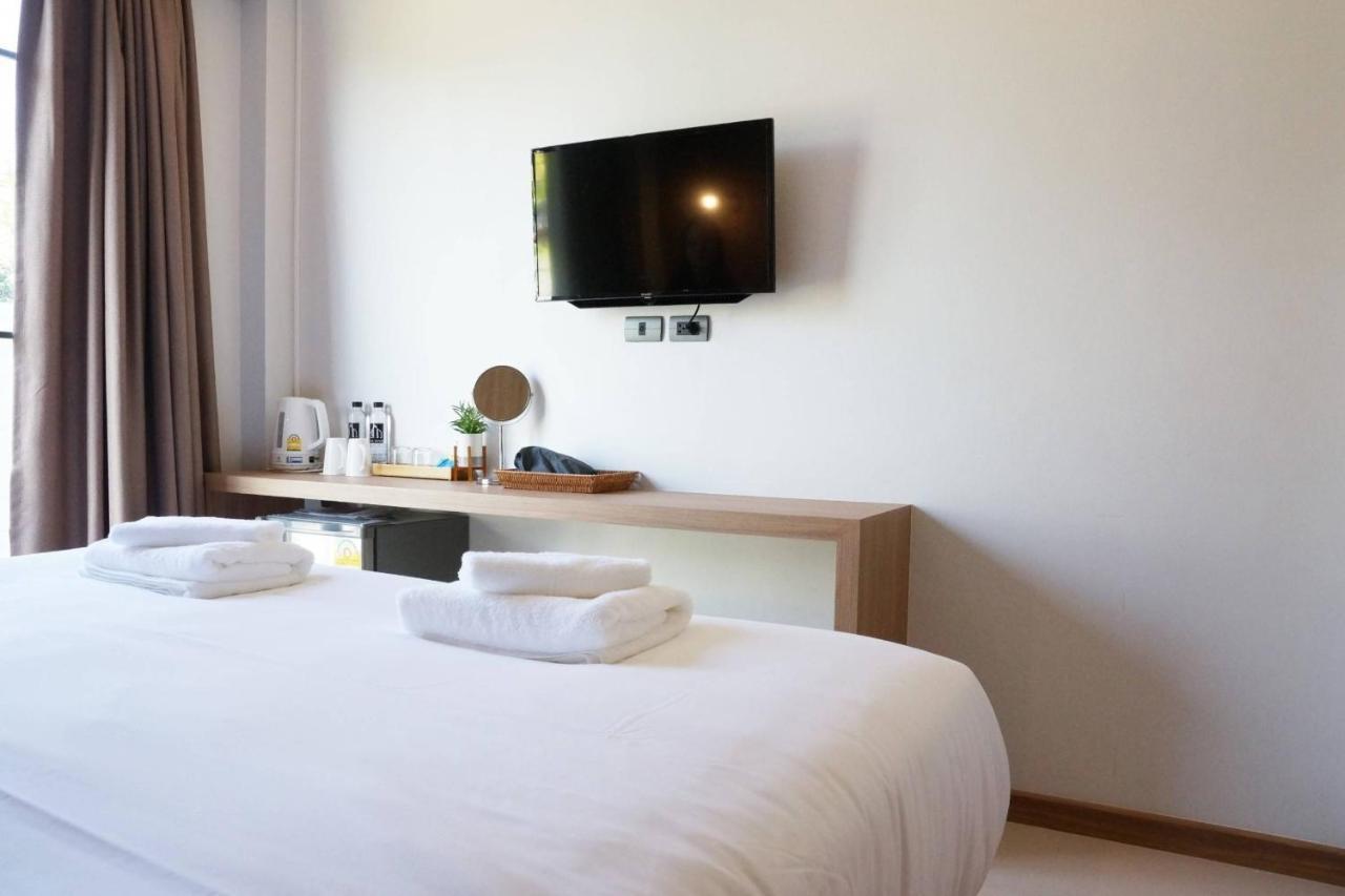 Hotel Matana Chiang Mai Bagian luar foto