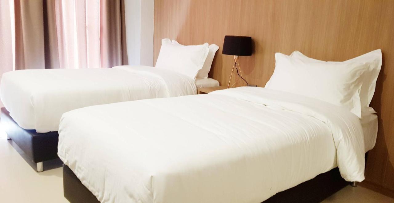 Hotel Matana Chiang Mai Bagian luar foto